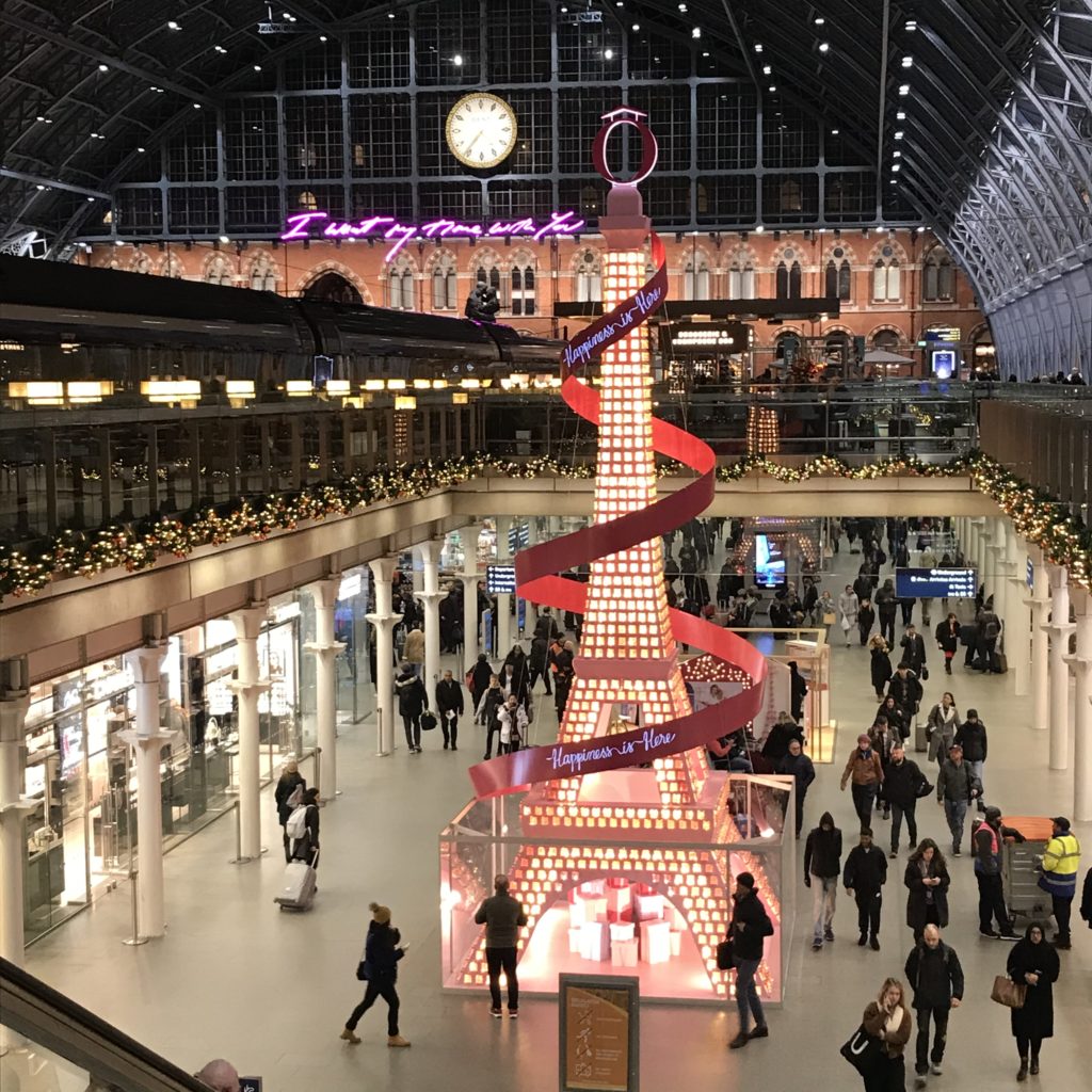 London's Christmas lights St Pancras